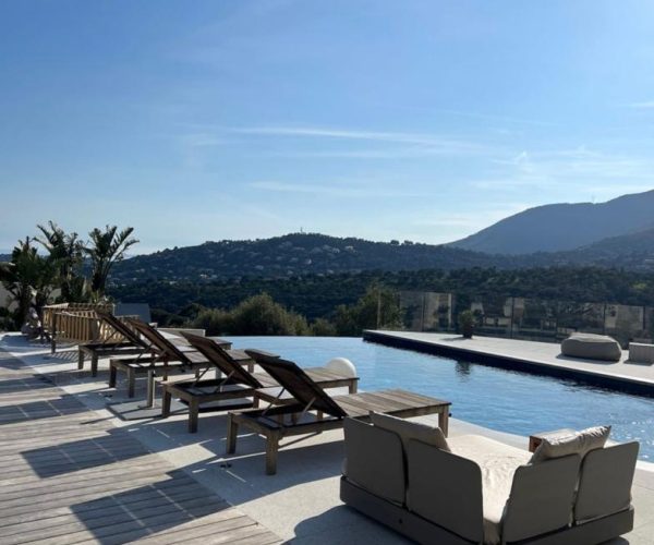 04-pool-terrace-luxury-villa-french-riviera